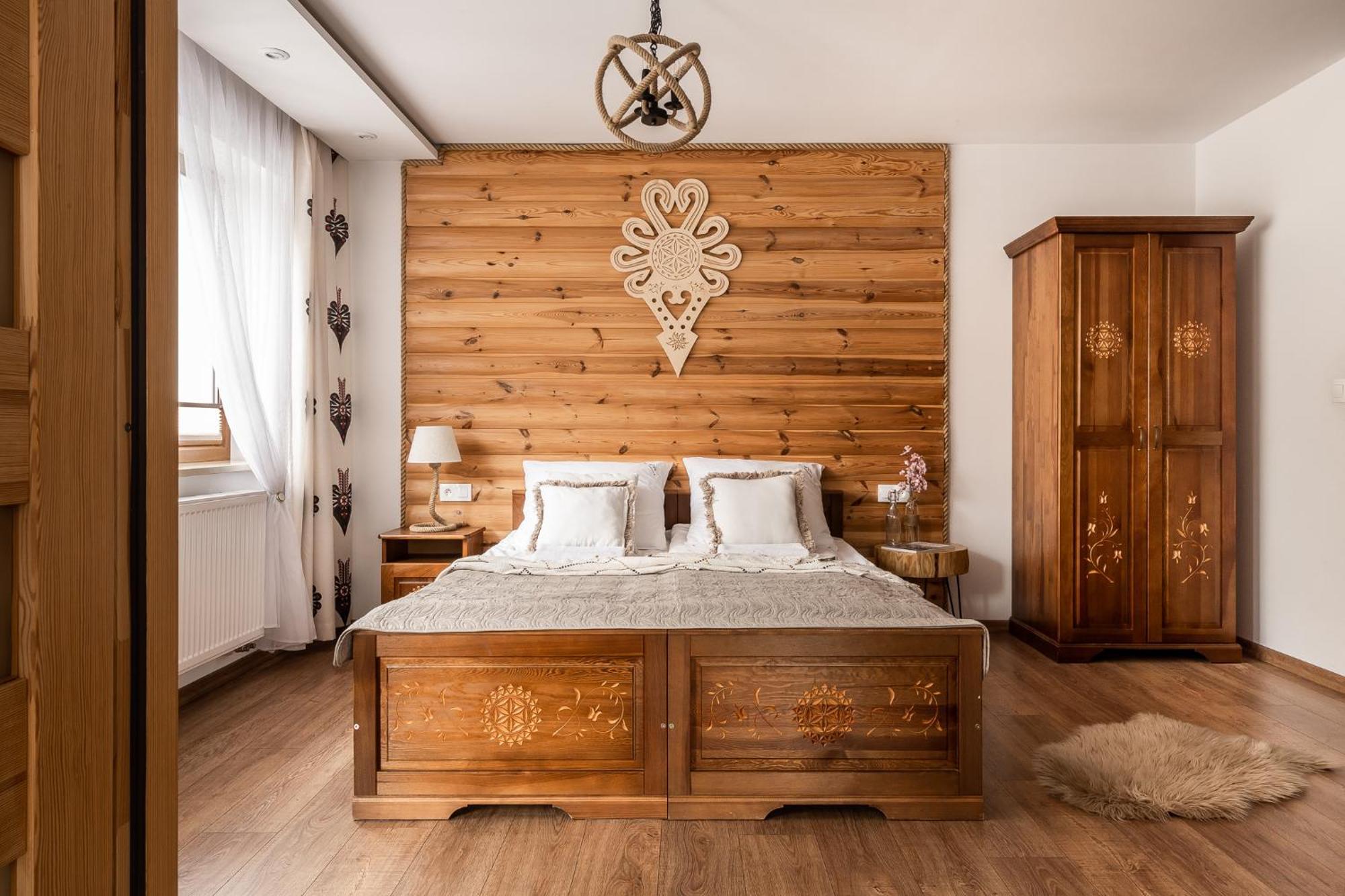 Odskocznia - Sauna, Centrum - Skocznia, *