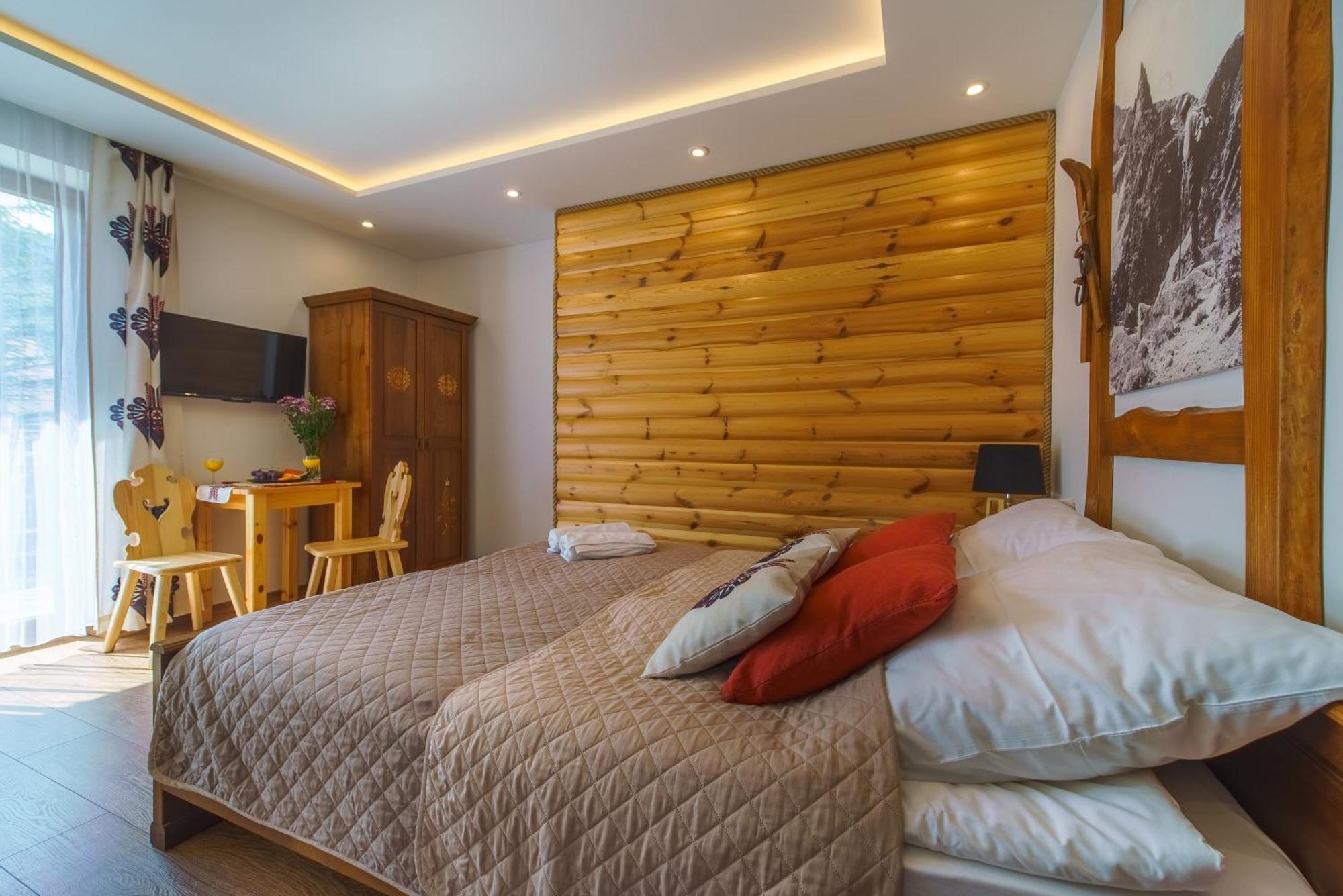 Odskocznia - Sauna, Centrum - Skocznia, *